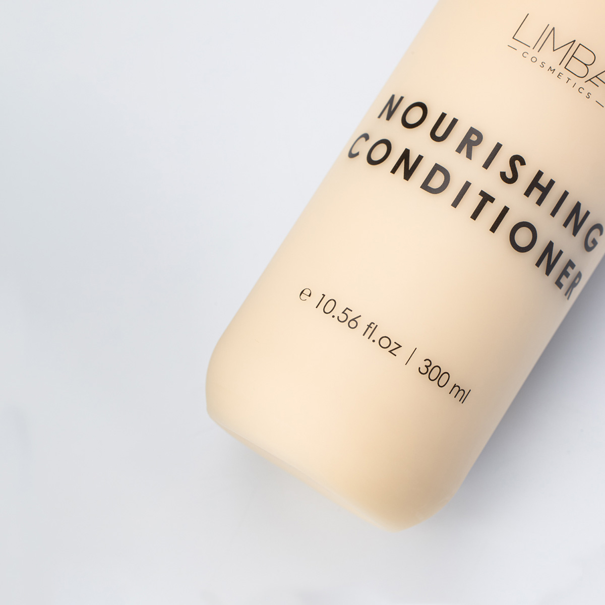 Limba Cosmetics питательный кондиционер 300 мл 1 шт
