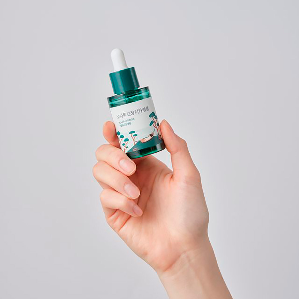 Round Lab Pine Calming Cica Ampoule успокаивающая сыворотка для лица 30 мл 1 шт