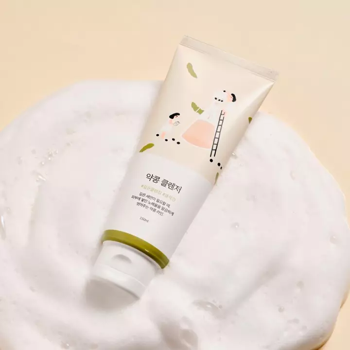 Round Lab Soybean Cleanser очищающая пенка-скраб для лица 150 мл 1 шт
